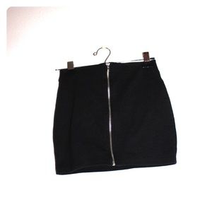Black mini skirt with zipper